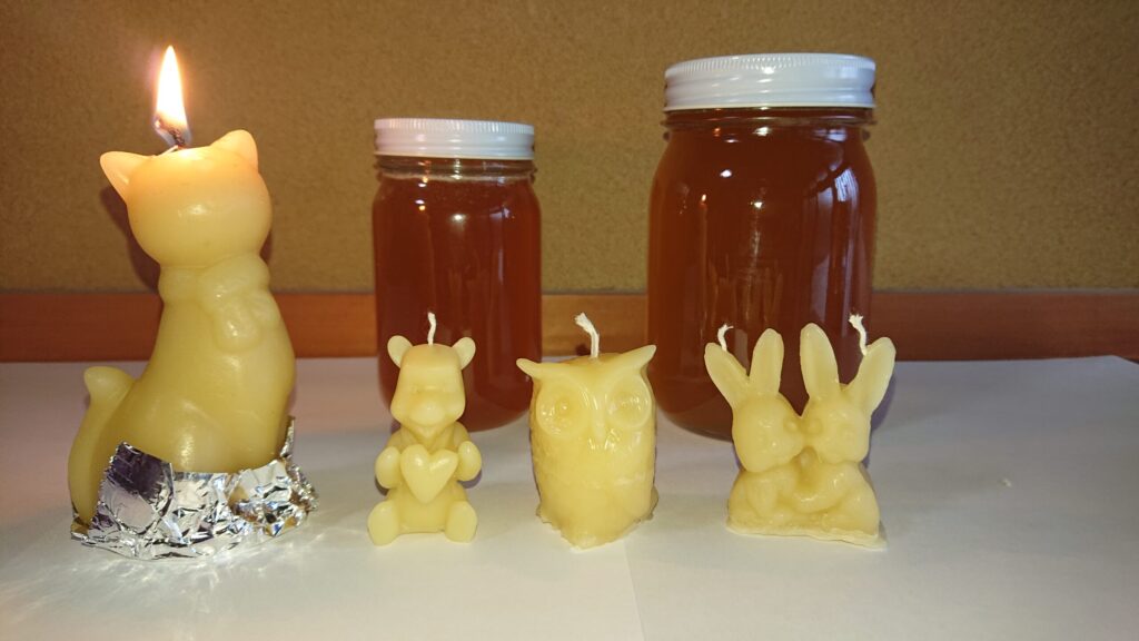 蜜蝋で作ったロウソク