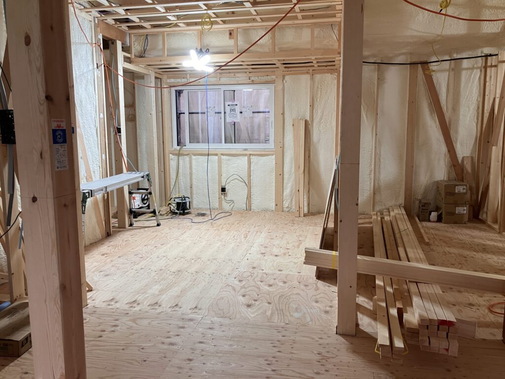 リノベーション工事の一部（木工事）